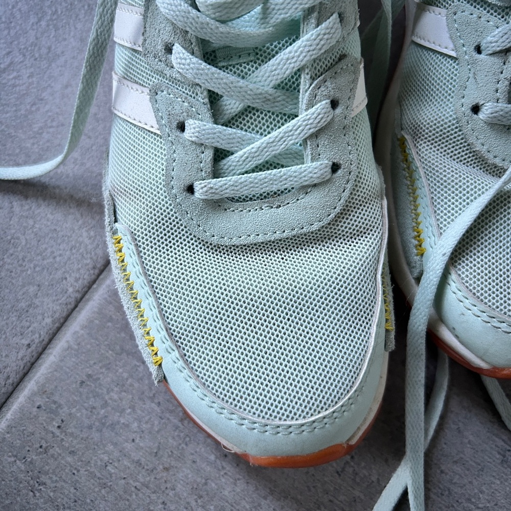 Adidas Retrorun - Picture 6 of 7
